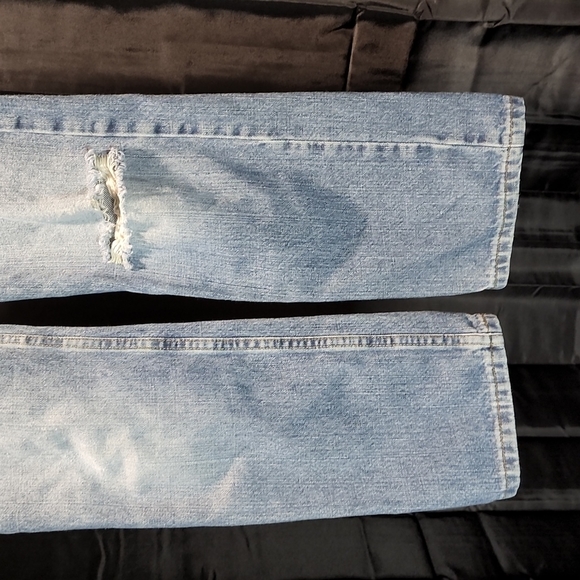 3/$25 LEVI STRAUSS SIGNATURE Denim Blue Jeans Boys 12 Regular - Picture 3 of 10